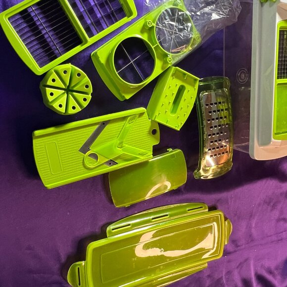 📌Vegetable Chopper Container Onion Slicer- Multi Functional Food Chopper Cutter - Picture 6 of 12